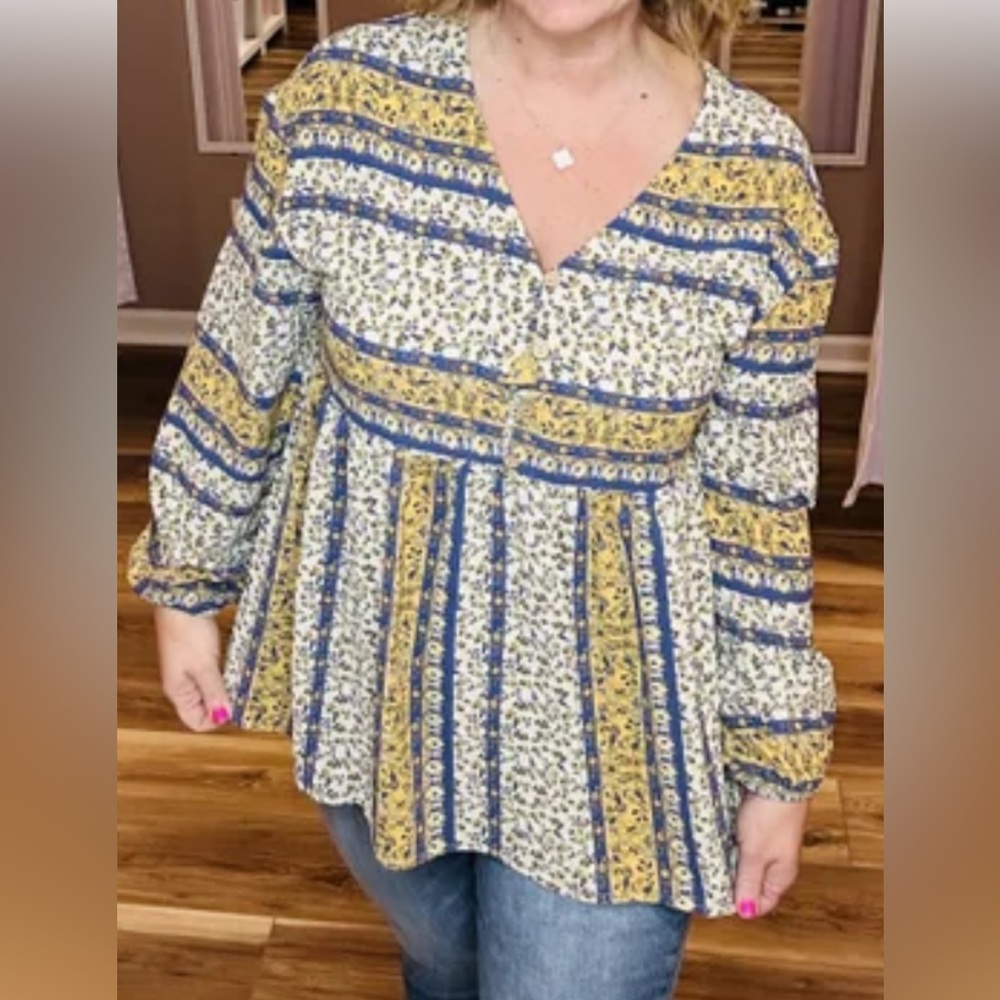 Floral Patterned Women's Top